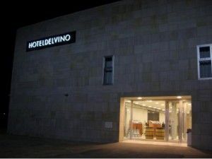 Hotel Del Vino